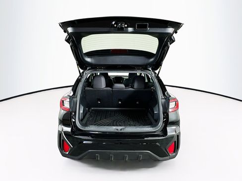 Used 2024 Subaru Crosstrek 2.0i Premium image 28