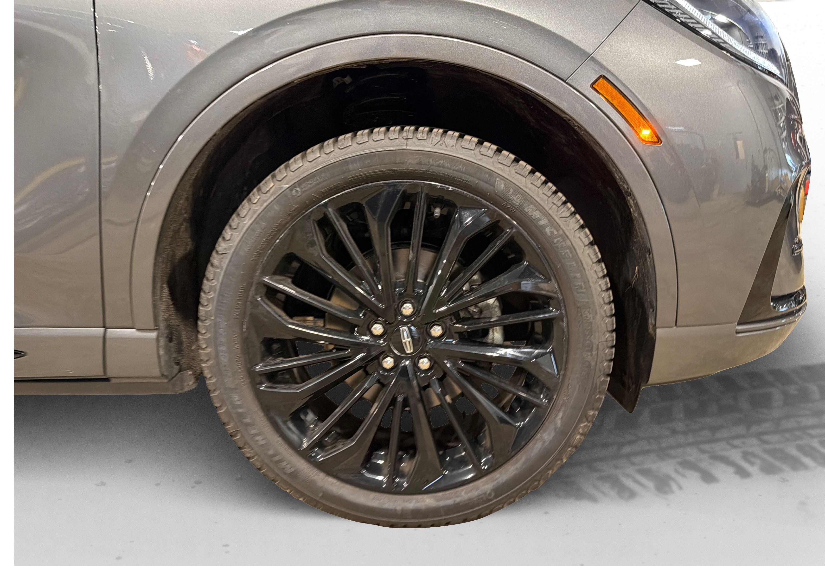 Used 2023 Lincoln Corsair AWD w/ Equipment Group 101A image 51