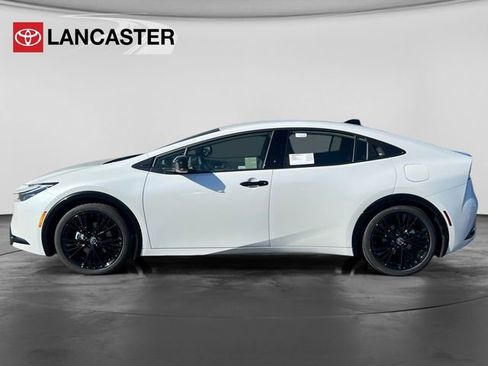 New 2026 Toyota Prius Plug-In Hybrid image 4