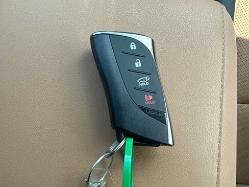 Used 2025 Lexus RX 350 FWD w/ Technology Package image 36