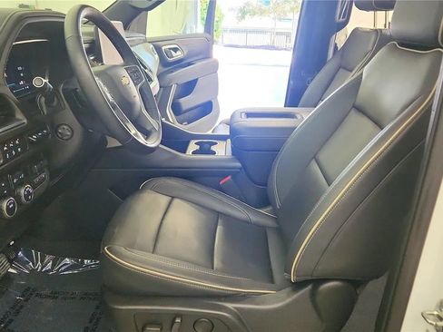Used 2023 Chevrolet Tahoe Premier w/ Premium Package AWD/4WD image 23