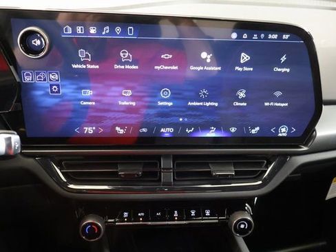 New 2026 Chevrolet Equinox EV RS image 18