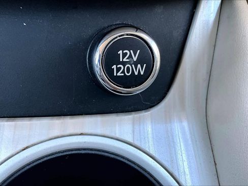 Used 2015 Nissan Murano S image 34