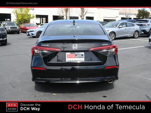 Used 2022 Honda Civic Sport image 6
