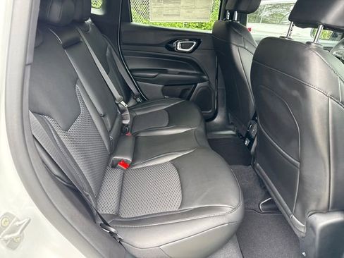 New 2026 Jeep Compass Latitude AWD/4WD image 10