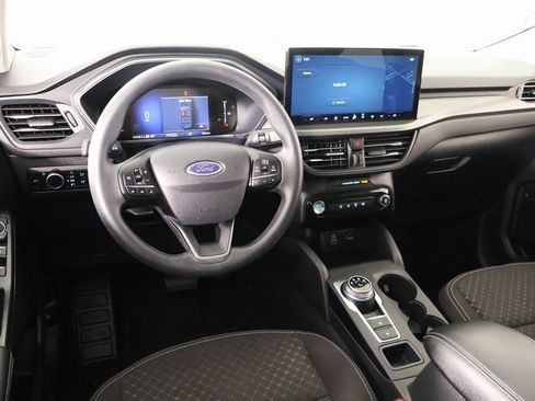 Used 2025 Ford Escape Active w/ Tech Pack #1 image 2