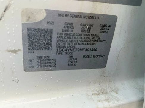 Used 2021 Chevrolet Silverado 2500 LT w/ Convenience Package image 22