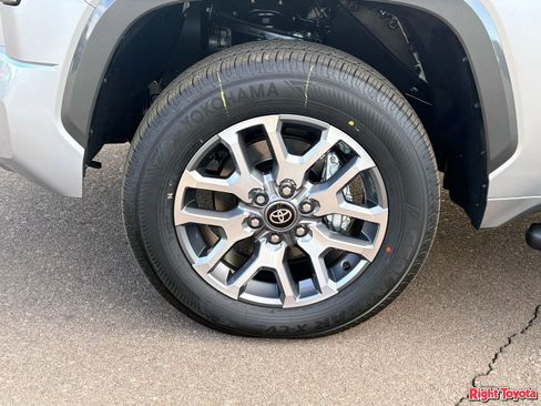 New 2026 Toyota Tundra 1794 Edition AWD/4WD image 11