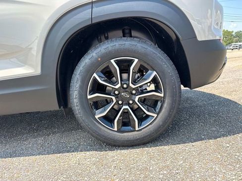 New 2026 Chevrolet TrailBlazer ACTIV w/ Driver Confidence Package FWD image 17