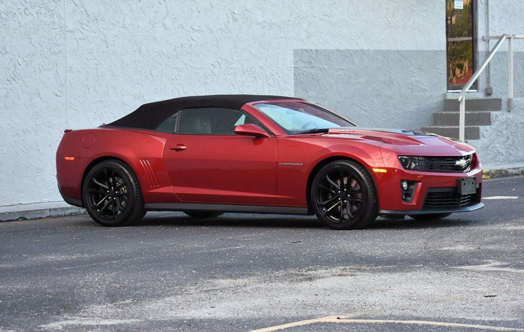 Used 2013 Chevrolet Camaro ZL1 RWD image 9