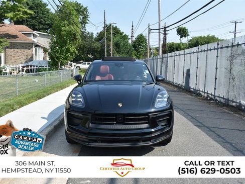 Used 2024 Porsche Macan Turbo AWD/4WD image 2