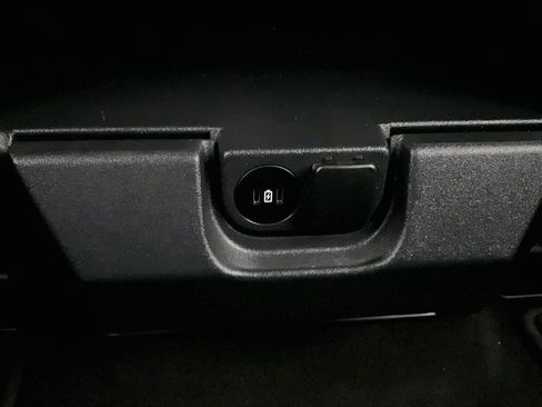 Used 2024 Ford F150 XLT w/ Tow/Haul Package image 28