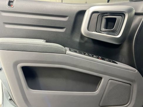 Used 2007 Honda Ridgeline RT image 19