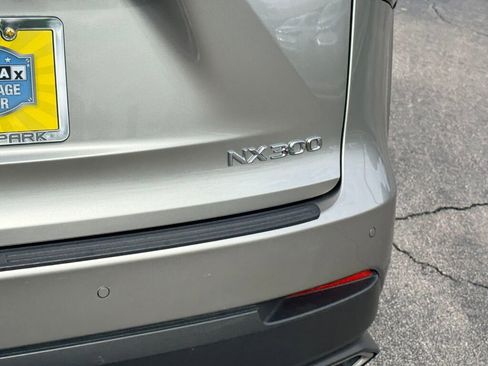 Used 2018 Lexus NX 300 AWD image 11