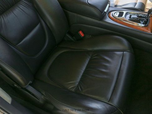 Used 2006 Jaguar XJ Vanden Plas Super V8 Portfolio image 37