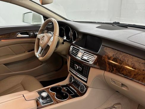 Used 2012 Mercedes-Benz CLS 550 4MATIC image 35