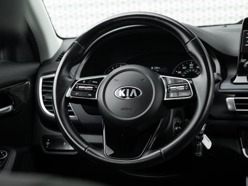 Used 2021 Kia Seltos S AWD/4WD image 9