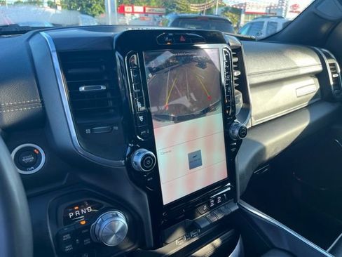 Used 2025 RAM 1500 Laramie AWD/4WD image 25