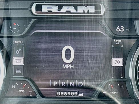 Used 2022 RAM 1500 Big Horn AWD/4WD image 19