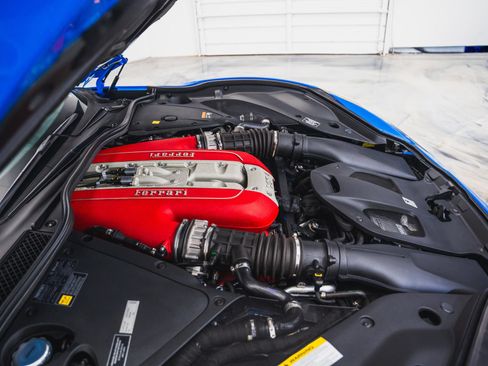 Used 2022 Ferrari 812 GTS RWD image 85