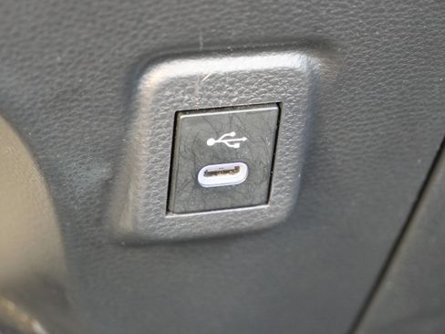 Certified 2023 Toyota Corolla LE image 29