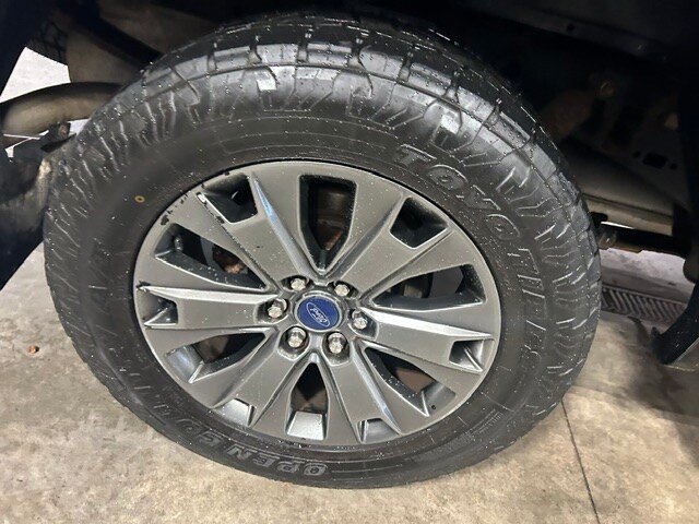 Used 2016 Ford F150 XLT w/ Equipment Group 301A Mid AWD/4WD image 19