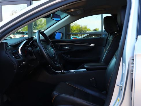 Used 2017 Chevrolet Impala Premier FWD image 37