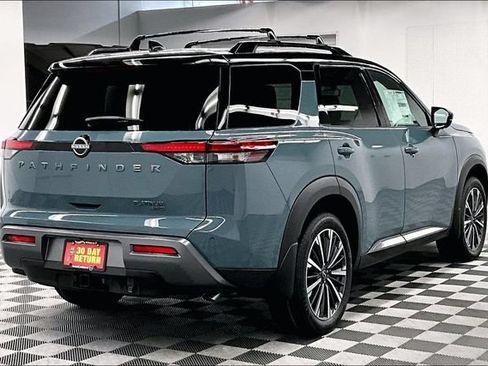 New 2026 Nissan Pathfinder Platinum w/ Cargo Package AWD/4WD image 16