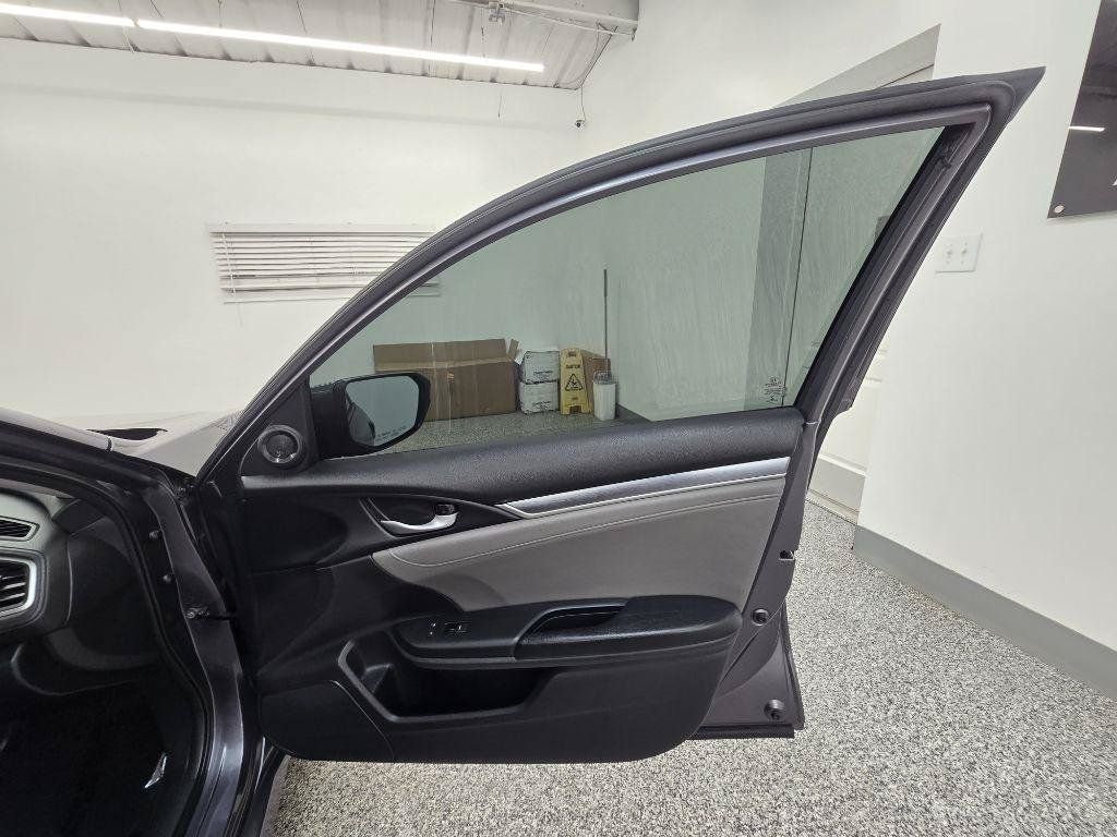 Used 2017 Honda Civic EX-L image 29