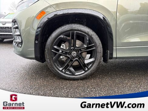 New 2026 Volkswagen Tiguan SE R-Line image 21