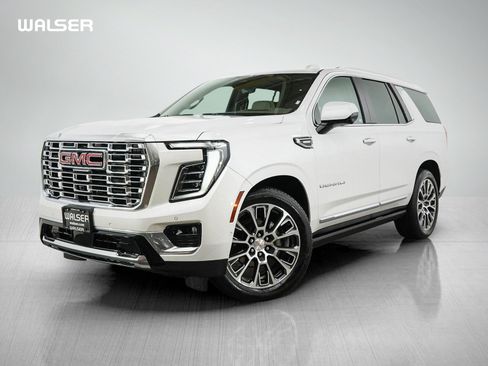 Used 2025 GMC Yukon Denali w/ Denali Reserve Package AWD/4WD image 1