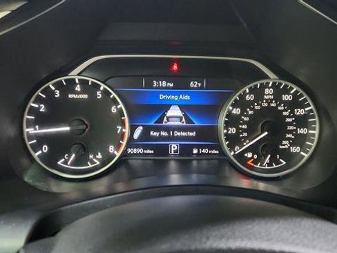 Used 2019 Nissan Murano S image 12