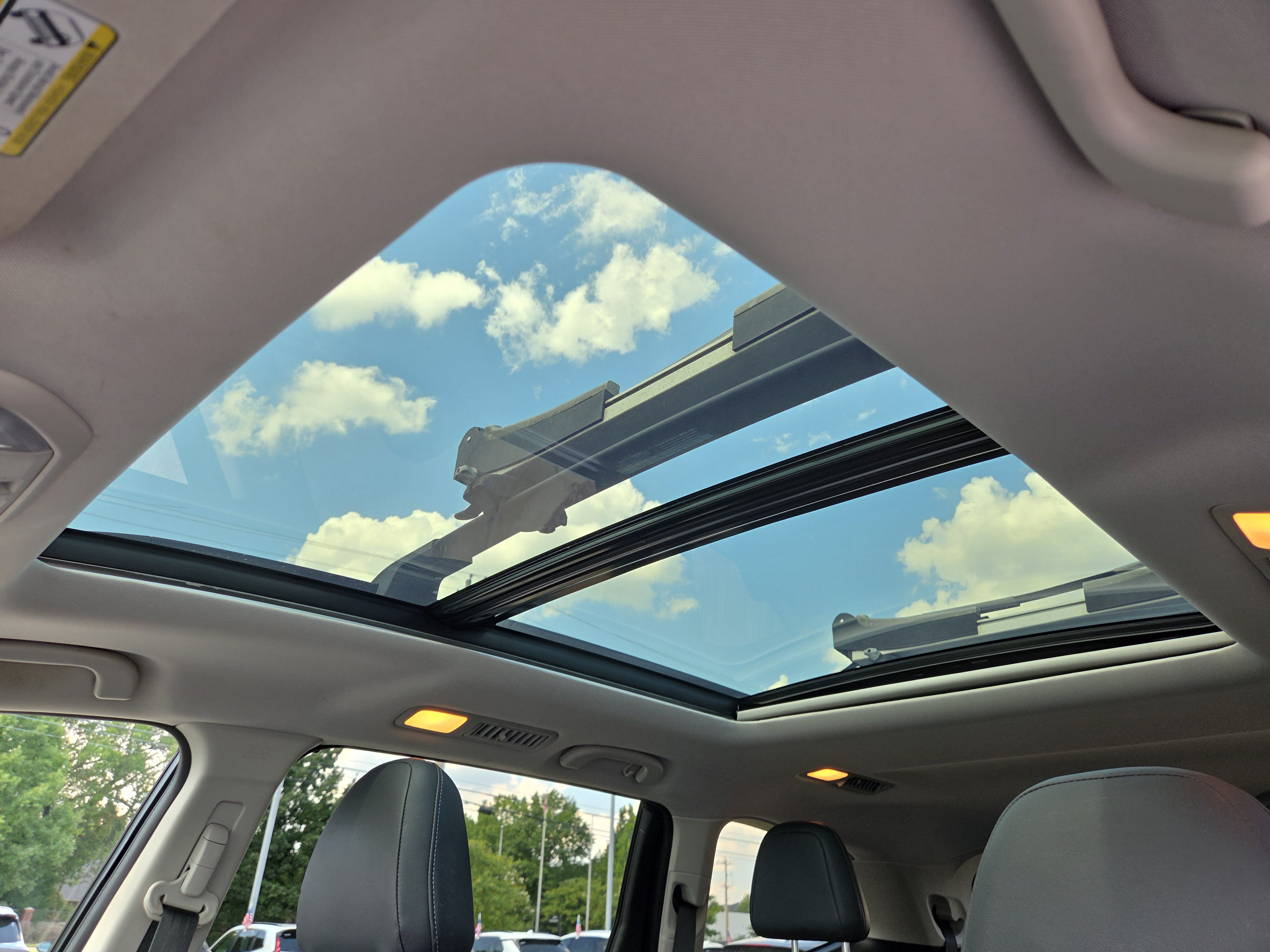 Used 2019 Subaru Ascent Limited AWD/4WD image 29