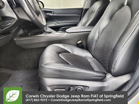 Used 2024 Toyota Camry XSE image 11