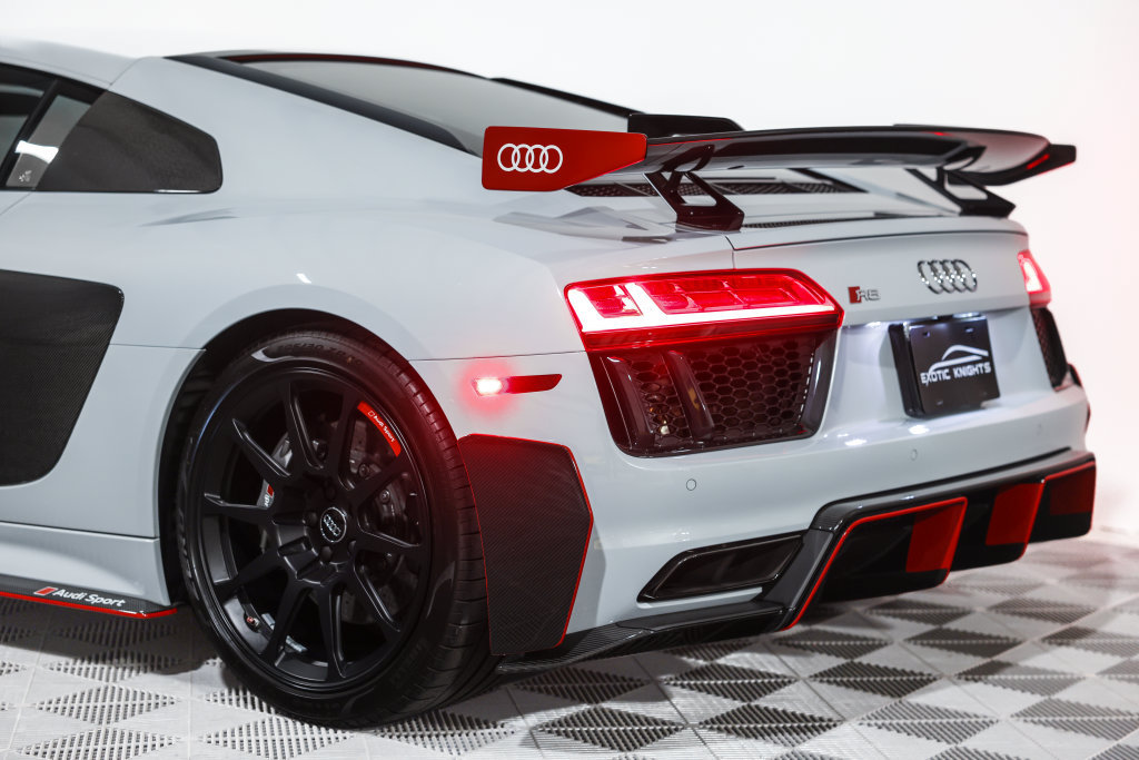 Used 2018 Audi R8 V10 plus w/ Full Leather Package AWD/4WD image 19