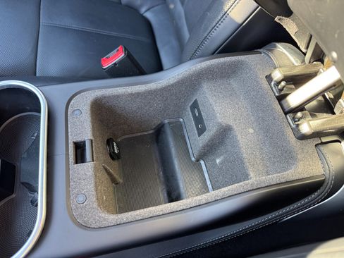 Used 2016 Porsche Cayenne GTS image 41