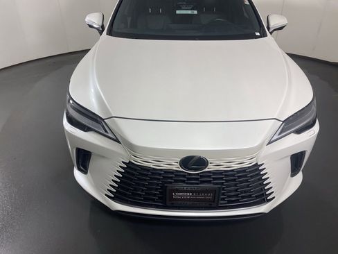 Certified 2024 Lexus RX 350 FWD w/ Convenience Package image 6