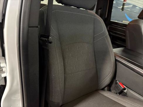 Certified 2024 RAM 2500 Big Horn w/ Night Edition AWD/4WD image 10