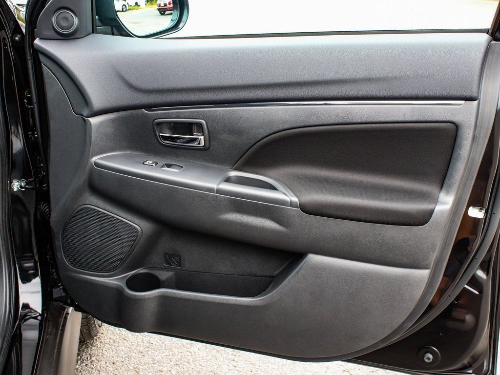New 2025 Mitsubishi Outlander Sport ES AWD/4WD image 13
