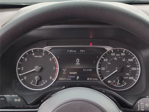 Used 2023 Nissan Rogue SV FWD image 26