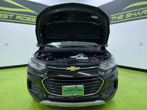 Used 2021 Chevrolet Trax LT image 4