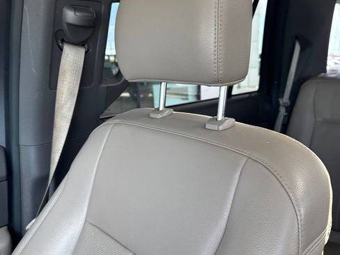 Used 2020 Ford Expedition XLT w/ Equipment Group 202A RWD image 4