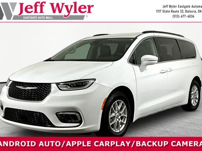 Used 2022 Chrysler Pacifica Touring-L