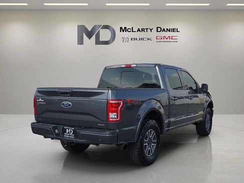 Used 2016 Ford F150 XLT w/ Equipment Group 302A Luxury AWD/4WD image 14