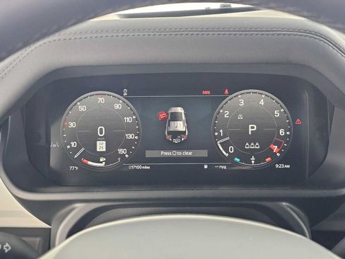 Used 2024 Land Rover Defender 110 S AWD/4WD image 23