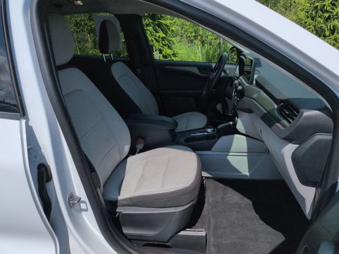 Used 2024 Ford Escape Active AWD/4WD image 15