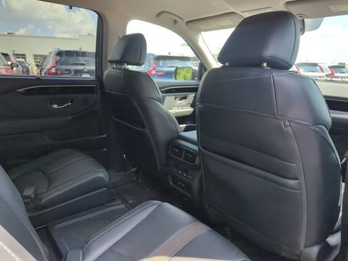 Used 2024 Honda Pilot EX-L image 28