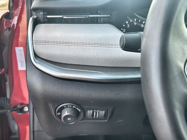Used 2025 Jeep Compass Limited AWD/4WD image 17