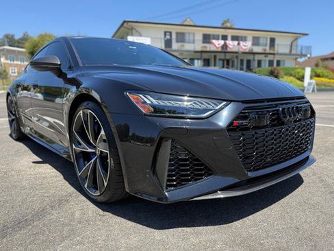 Used 2022 Audi RS 7 Sportback AWD/4WD image 10