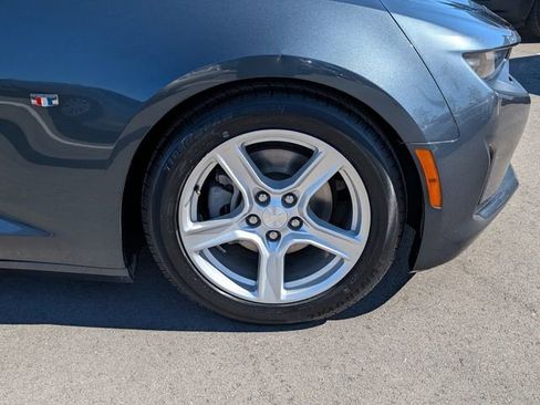 Certified 2023 Chevrolet Camaro LT image 17